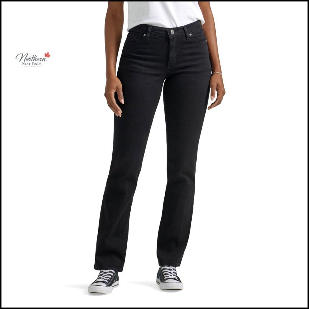 Petite Relaxed Fit Straight Leg Jeans